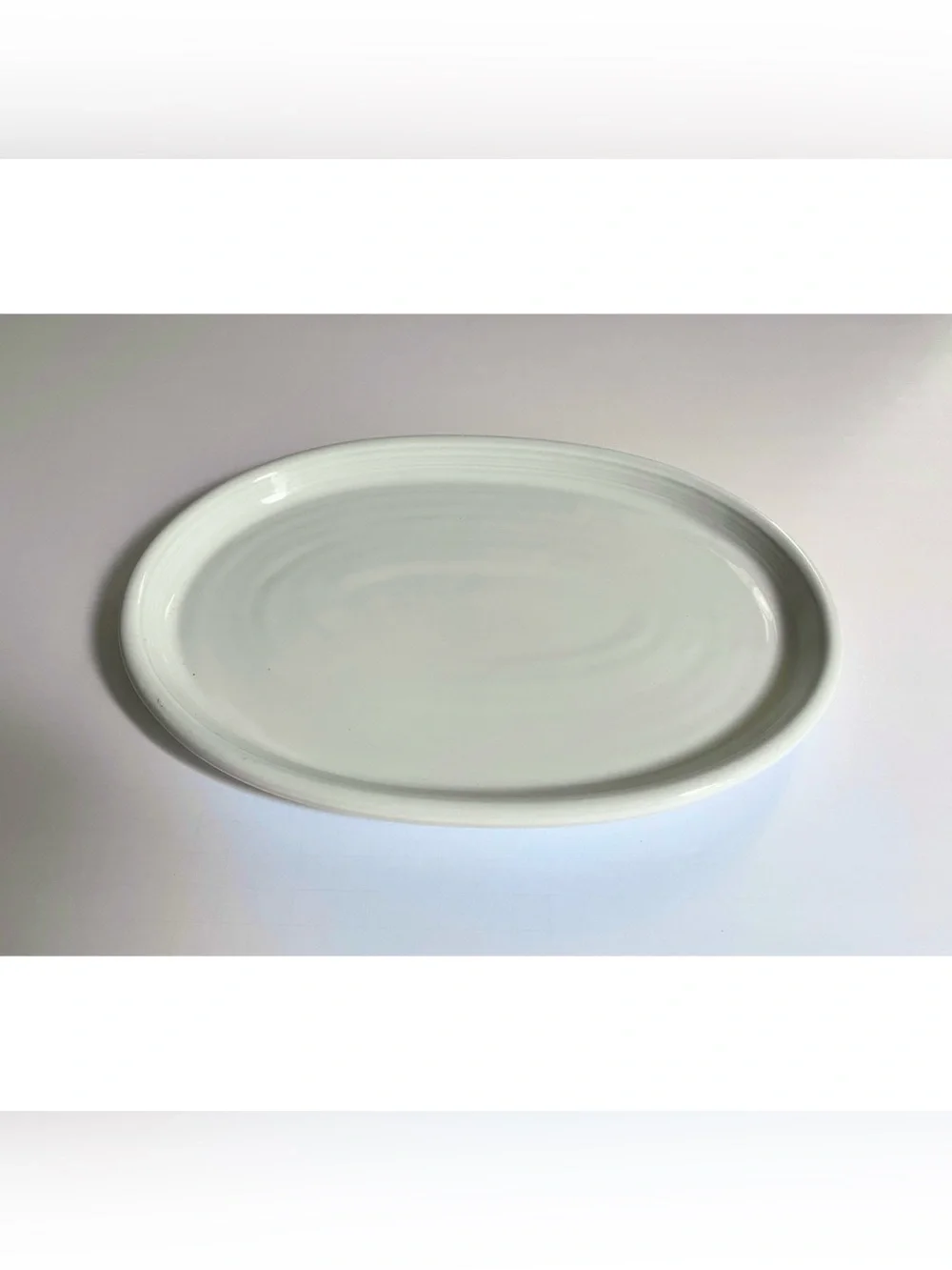 Crate & Barrel Off-White Modern Oval Stoneware Platter